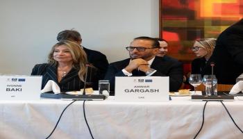 الدكتور أنور بن محمد قرقاش المستشار الدبلوماسي لرئيس دولة الإمارات