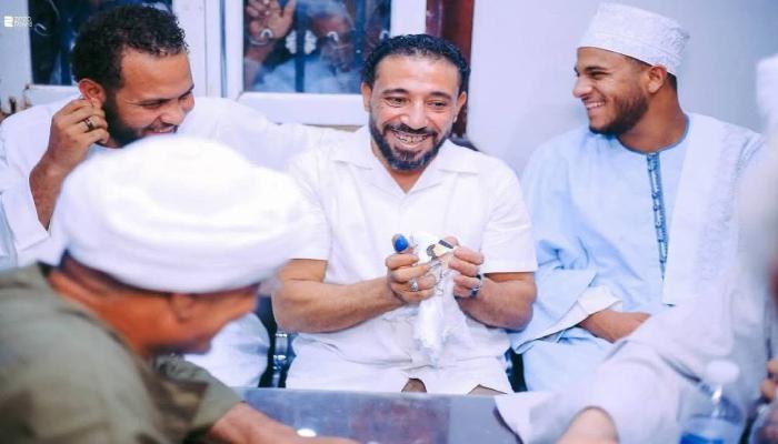 وفاة عريس أسوان أشرف حاكم
