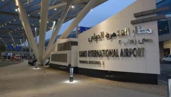 مطار القاهرة الدولي.