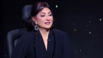 الفنانة وفاء عامر