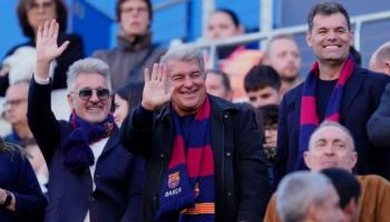 خوان لابورتا رئيس برشلونة المستقيل