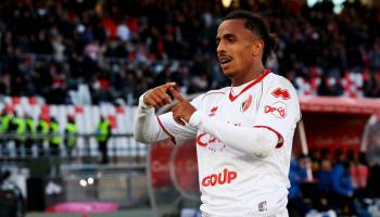 دورفال مدافع باري الإيطالي