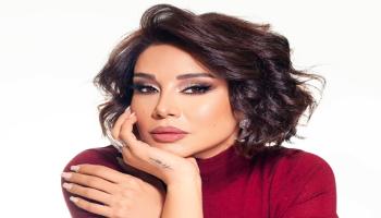 الفنانة السورية كاريس بشار