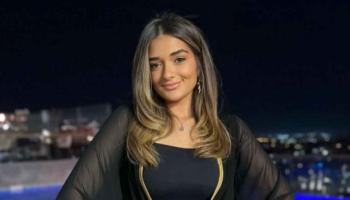 الفنانة ملك زاهر 