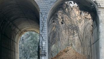 جسر يستخدمه حزب الله في جنوب لبنان
