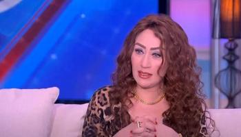 الفنانة إيناس مكي