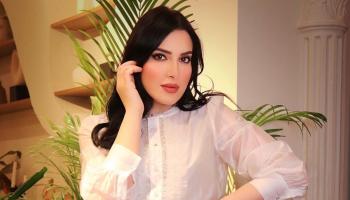  الفنانة الكويتية هبة الدري