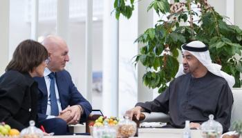 الشيخ محمد بن زايد آل نهيان مع وزير الدفاع الإيطالي
