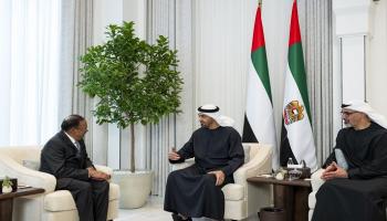 الشيخ محمد بن زايد آل نهيان رئيس دولة الإمارات وأجيت دوفال.