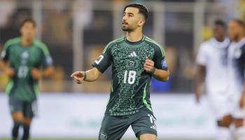 عمورة مهاجم منتخب الجزائر