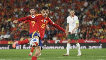 بيدري لاعب برشلونة ومنتخب إسبانيا