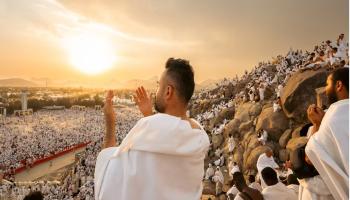 تحذيرات للحجاج في عرفات بسبب ارتفاع درجات الحرارة في يوم عرفة