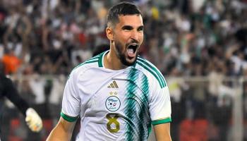 حسام عوار لاعب منتخب الجزائر