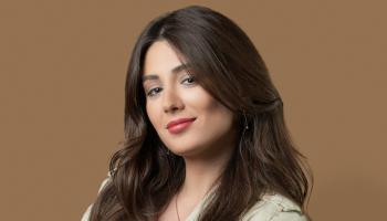 الفنانة السورية دلع نادر 