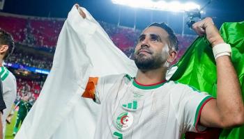 محرز قائد منتخب الجزائر