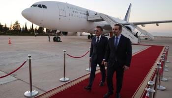 أسعد الشيباني وزير الخارجية السوري يستقبل الرئيس الفرنسي إيمانويل ماكرون في دمشق