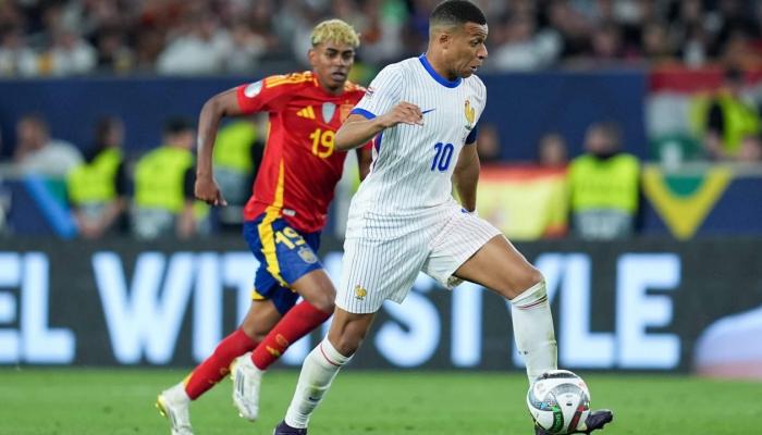 من هو معلق مباراة فرنسا وإسبانيا في نصف نهائي كأس العالم 2026؟