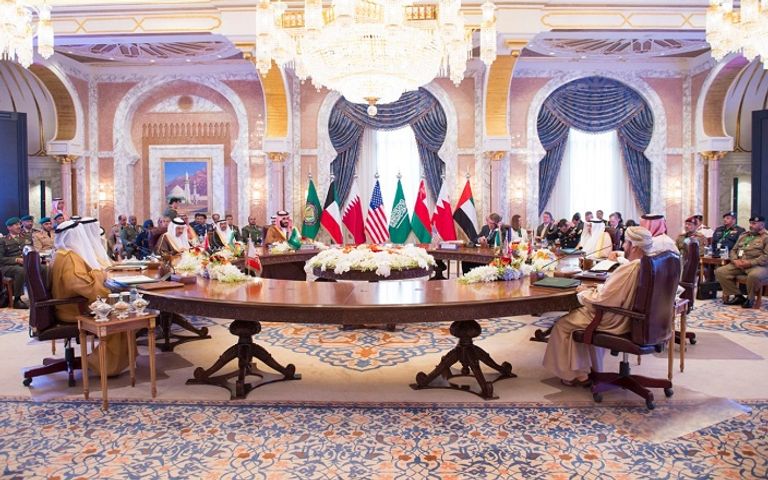 مائدة وزراء دفاع الخليج وأمريكا