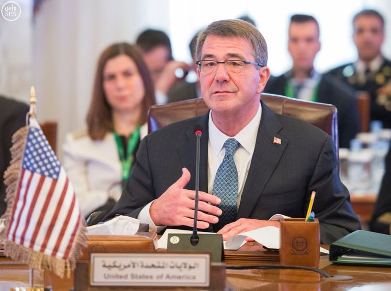 مائدة وزراء دفاع الخليج وأمريكا