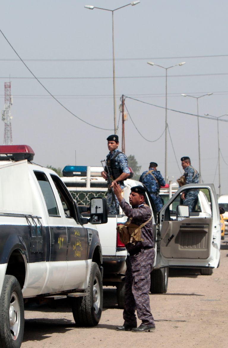 الدخان يتصاعد من مصنع حكومي لغاز الطهي ببغداد