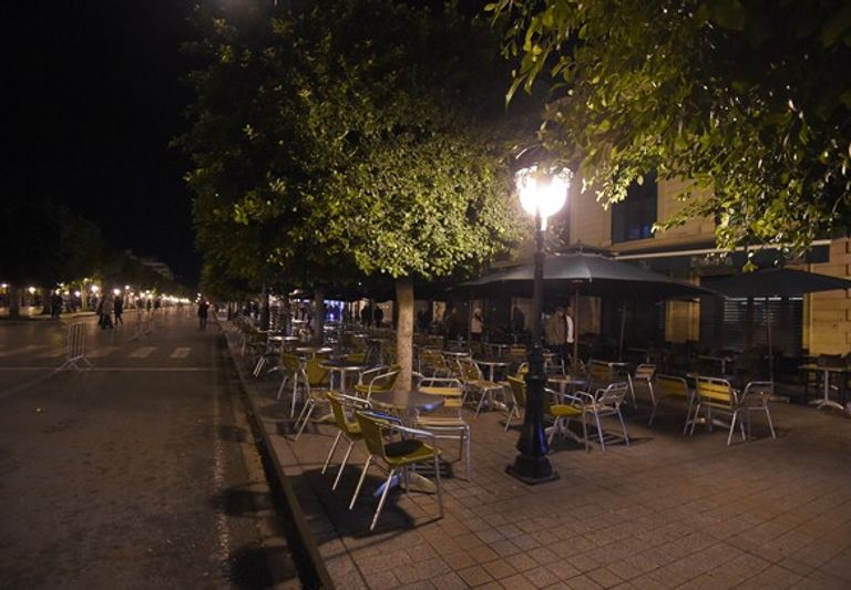 أطفال حظر التجول