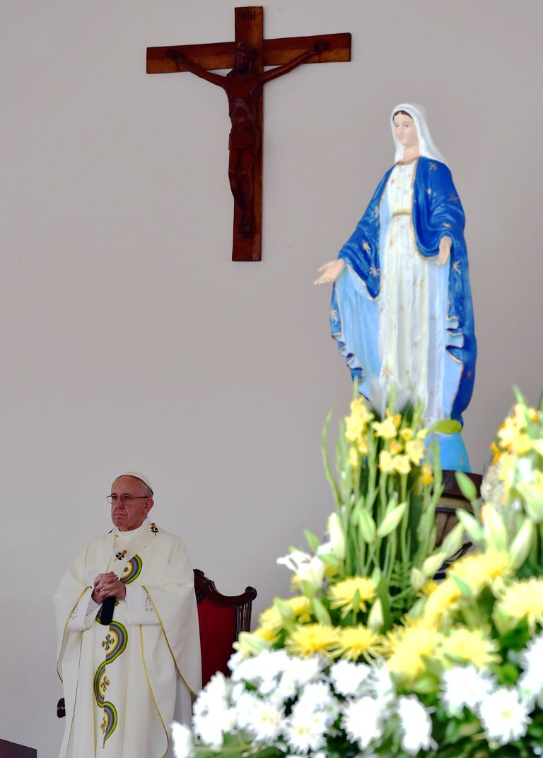  البابا فرنسيس خلال رحلته الإفريقية إلى نيروبي