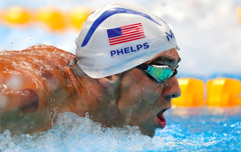 العلامات الحمراء على جسد فيلبس