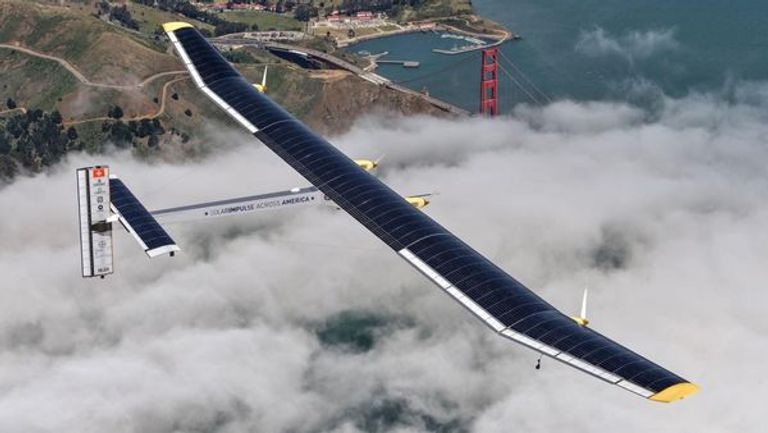 سولار إمبالس 2 في بداية رحلتها بأبوظبي