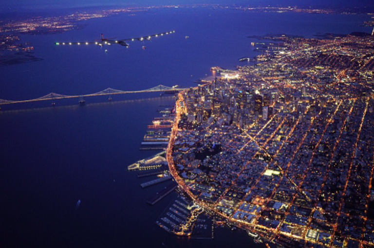 الطائرة الجديدة