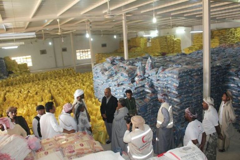 الهلال الأحمر الإماراتي