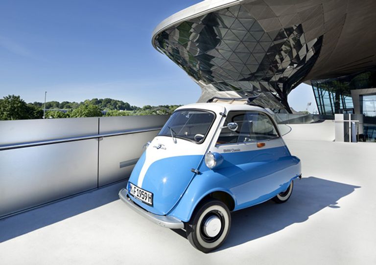  أصغر 10 سيارات في العالم