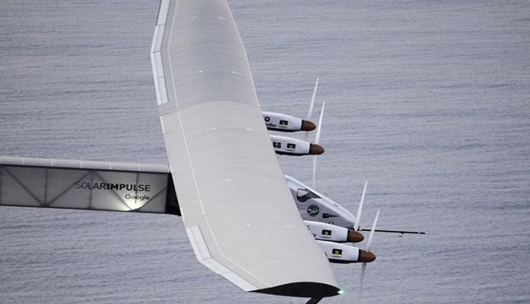 طائرة (سولار إمبلس 2) تعمل بالطاقة الشمسية تحلق فوق ساحل أوهايو في رحلة تجريبية يوم 23 مارس