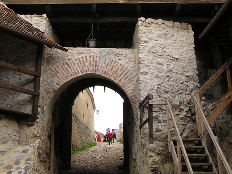 منظر عام لبلدة راشنو من أعلى القلعة