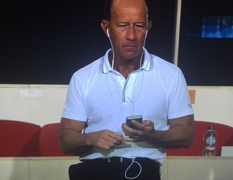 جابرييل كالديرون مدرب الوصل الإماراتي