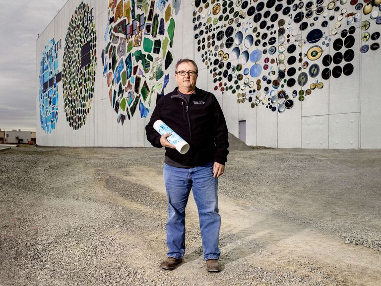 مركز بيانات جوجل في بلجيكا يتحول إلى قطعة فنية