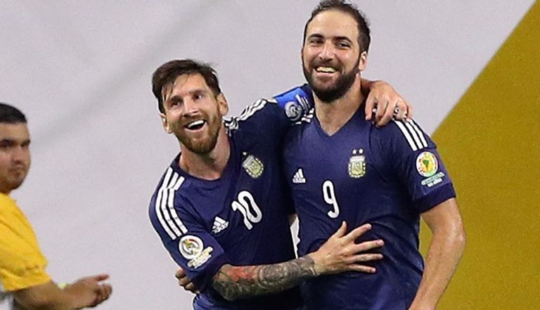 هيجواين وميسي