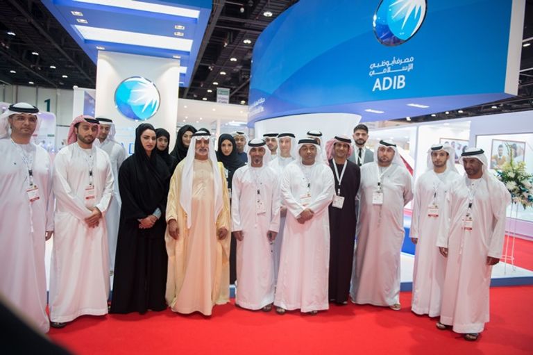 الشيخ نهيان بن مبارك آل نهيان يفتتح فعاليات معرض التوظيف 