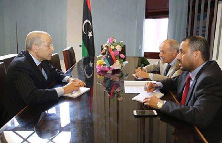 إجتماع الشاطر و المخزوم بمحافظ المصرف المركزي