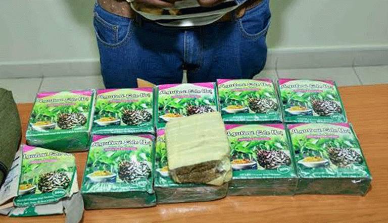 كمية من السموم المخدرة المضبوطة من عناصر مكافحة المخدرات بالداخلية