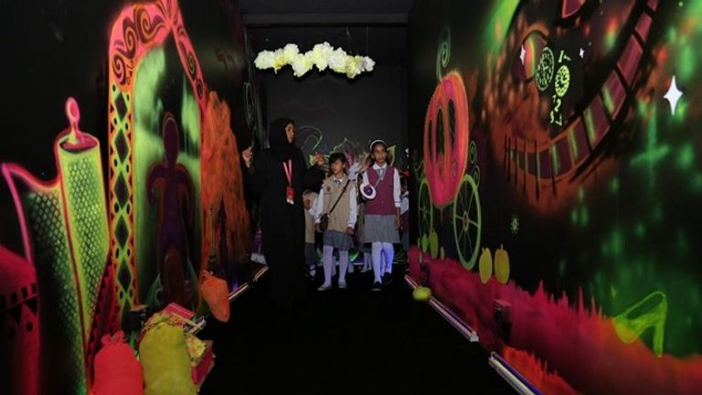 لعبة المتاهة إطلالة على الأدب  العالمي في الشارقة القرائي