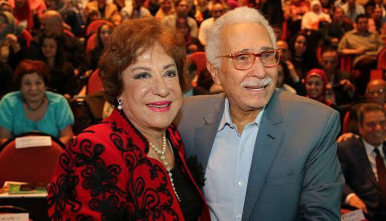 الفنان عبد الرحمن ابوزهرة برفقة الفنانة سميحة ايوب