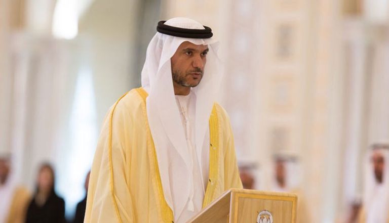 المهندس عويضة مرشد المرر رئيس دائرة الشؤون البلدية والنقل عضو المجلس التنفيذي لإمارة أبوظبي أثناء أداءه اليمين