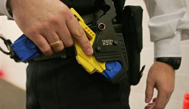 الشرطة البريطانية في المدارس