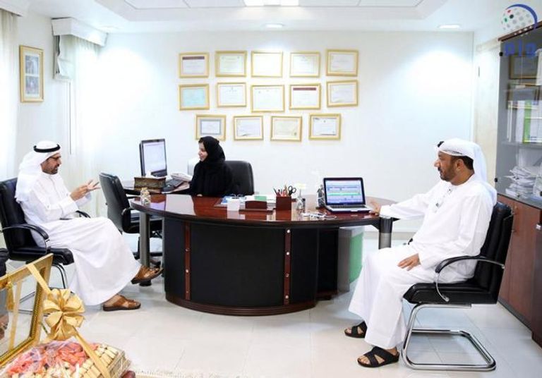 علي النعيمي يطمئن على جاهزية مدارس أبوظبي للعام الدراسي الجديد