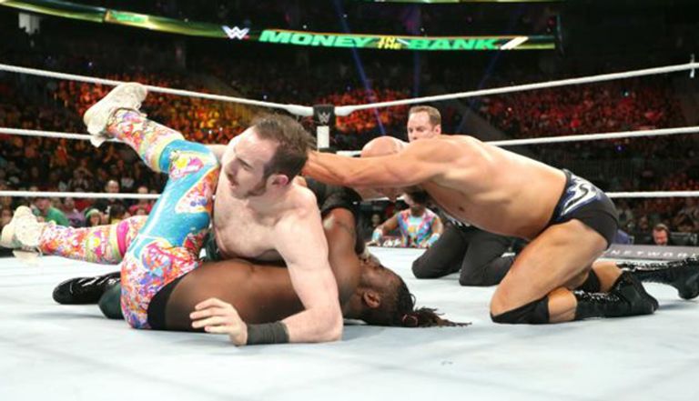 فريق نيو داي