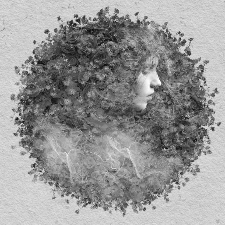 صورة للفنانة مروى سعيدة