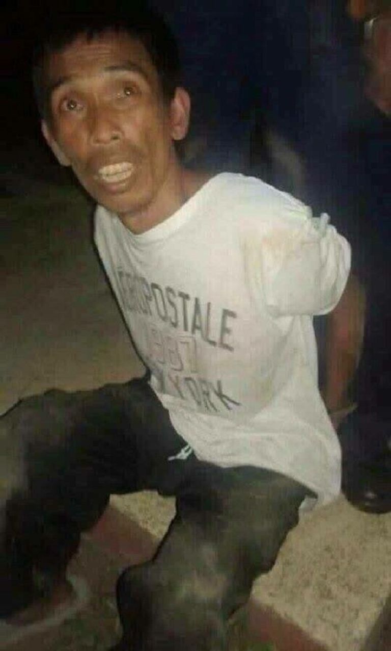 الشيخ عائض القرني أثناء ندوته في الفلبين