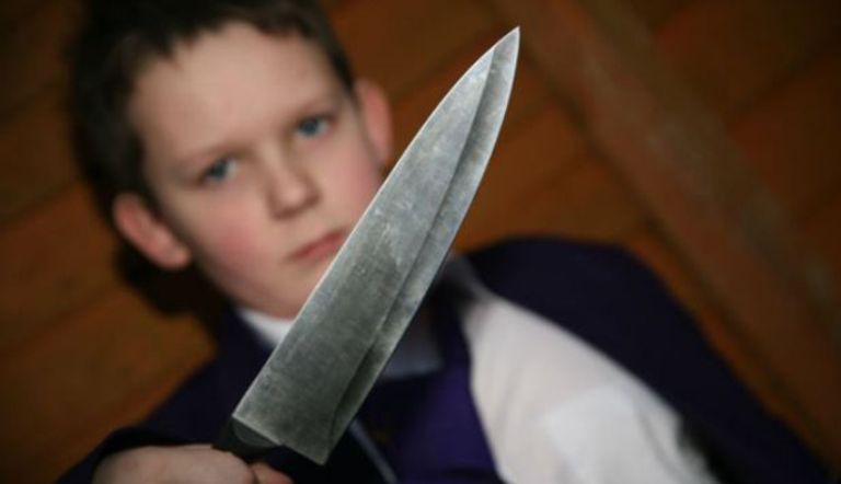 انتشار عدد الأطفال بالسكاكين في المدارس البريطانية