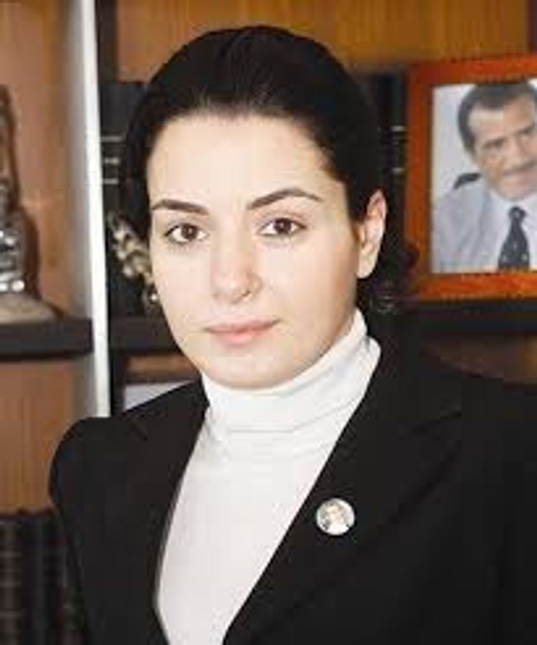 نايلة التويني