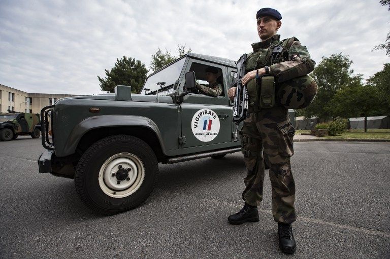 الرئيس الفرنسي فرانسوا هولاند